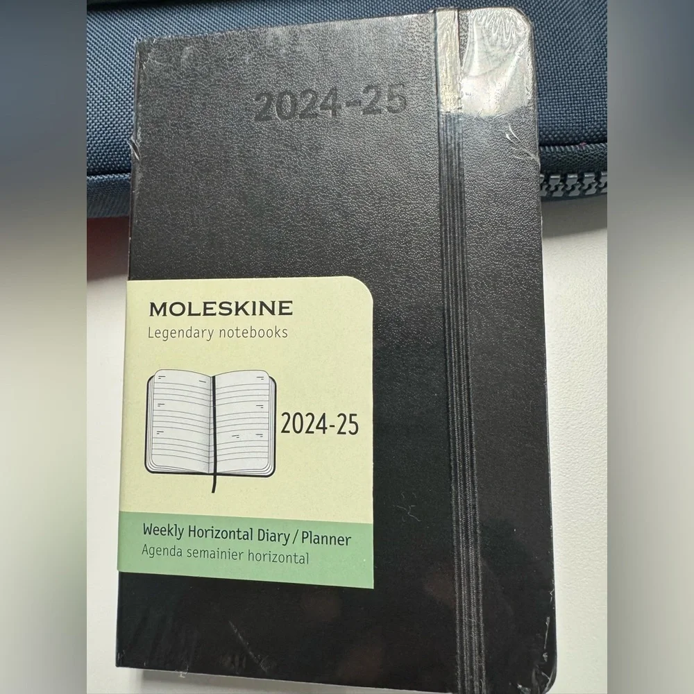 NWP MOLESKIN BLACK 18-MONTH 7/2024 - 12/2025 WEEKLY HORIZONTAL DIARY/PLANNER